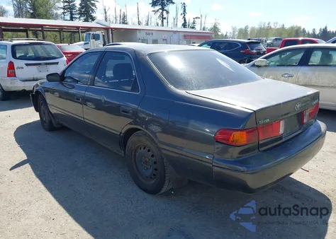 2001 Toyota Camry Le from USA, damaged, VIN JT2BG22K410566882